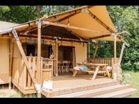 YALA_Dreamer 40_Close up veranda_Landal Gooise Heide_Netherlands.jpg